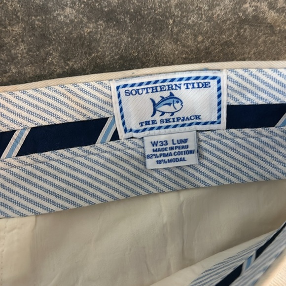 Men’s Southern Tide Pants - Picture 2 of 3